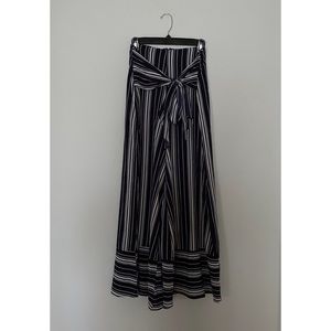 Favlux Size M Navy & White Striped Wide Leg Pants
